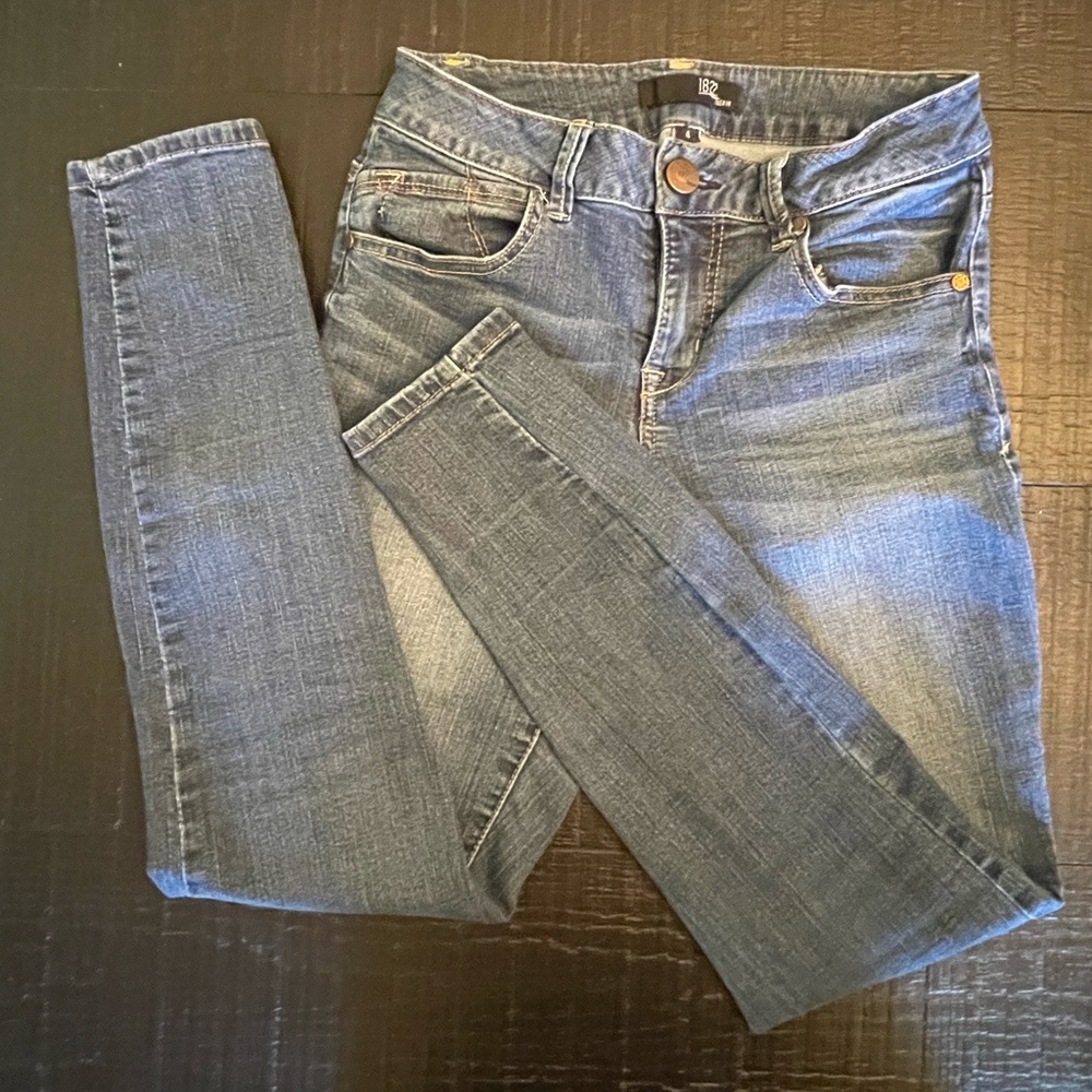 Skinny jeans